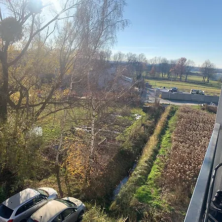 By Radecka Zarembowicza Lotnisko * 弗罗茨瓦夫