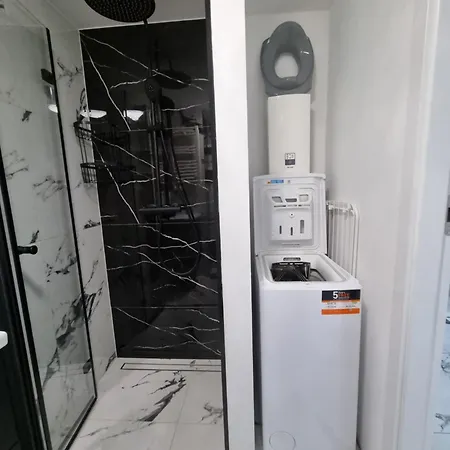 By Radecka Zarembowicza Lotnisko Apartment