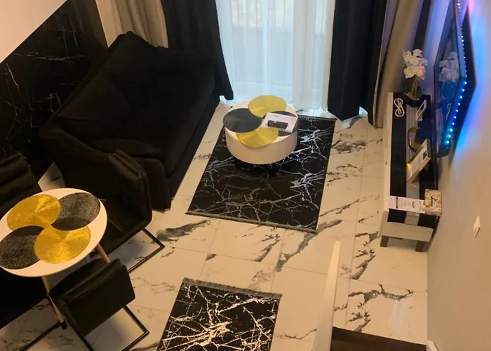 By Radecka Zarembowicza Lotnisko * 弗罗茨瓦夫