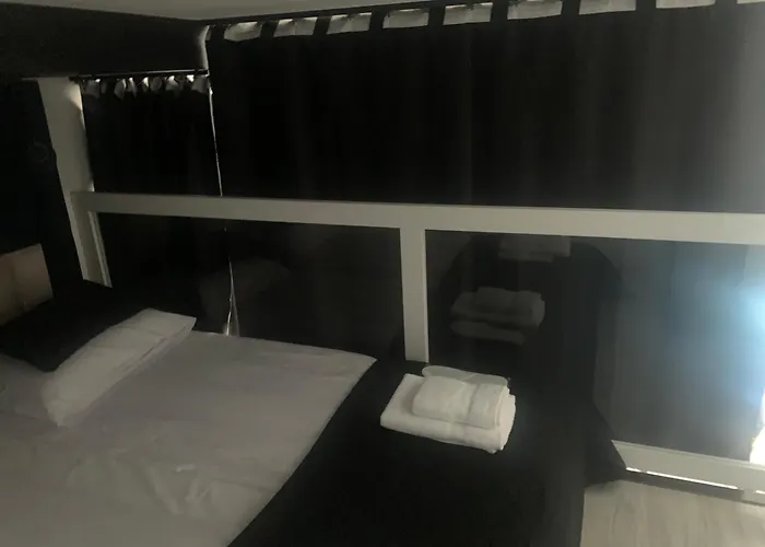 By Radecka Zarembowicza Lotnisko