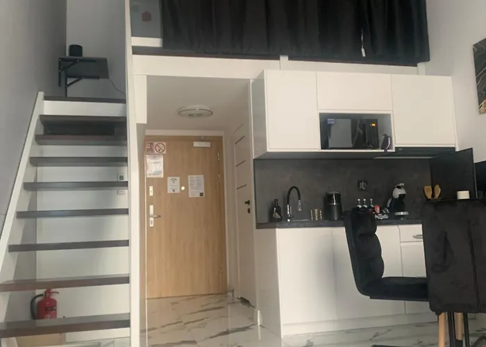 By Radecka Zarembowicza Lotnisko 弗罗茨瓦夫