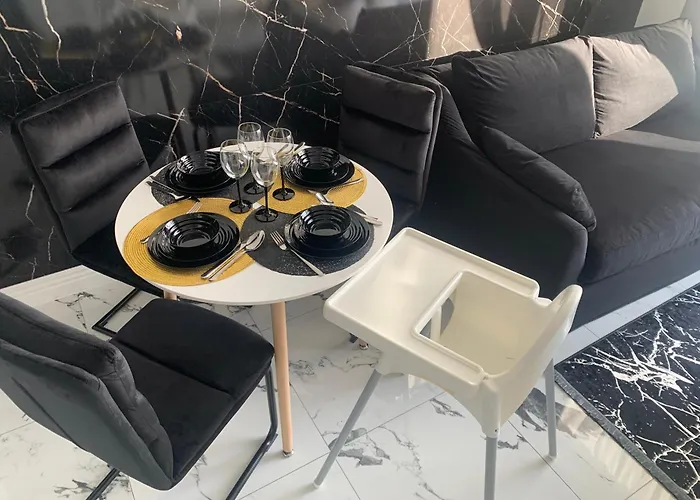 By Radecka Zarembowicza Lotnisko Daire